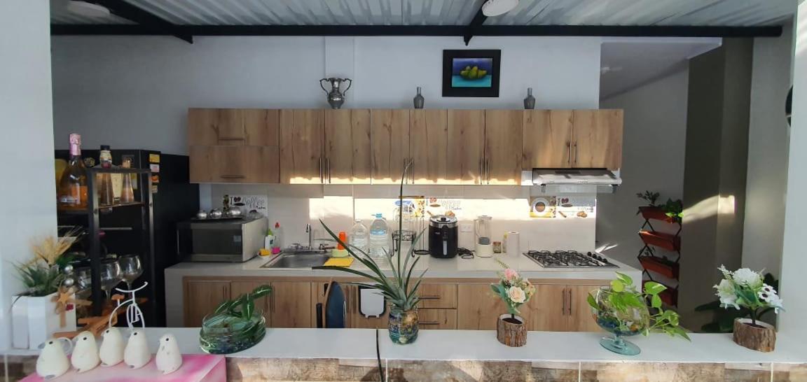 Como En Casa La Dorada Ngoại thất bức ảnh
